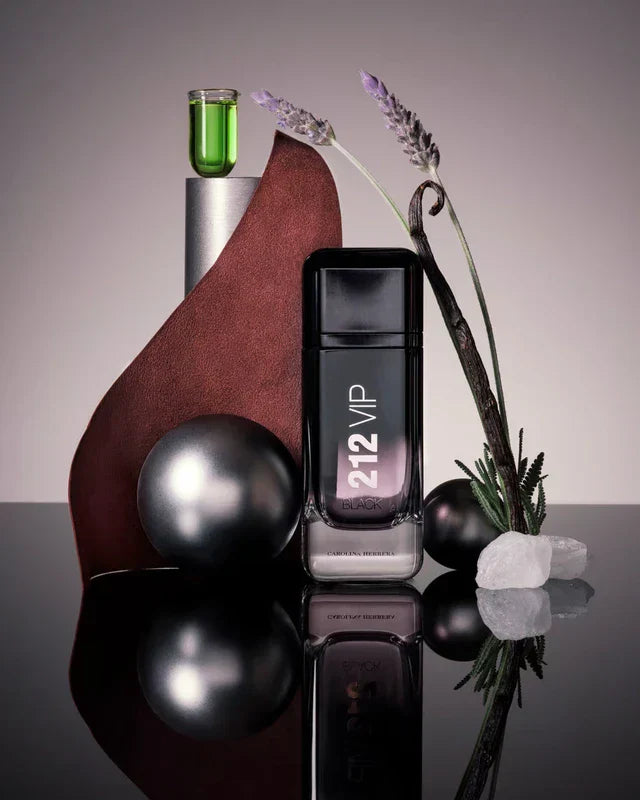 Carolina Herrera 212 Vip Black EDP 100 ml